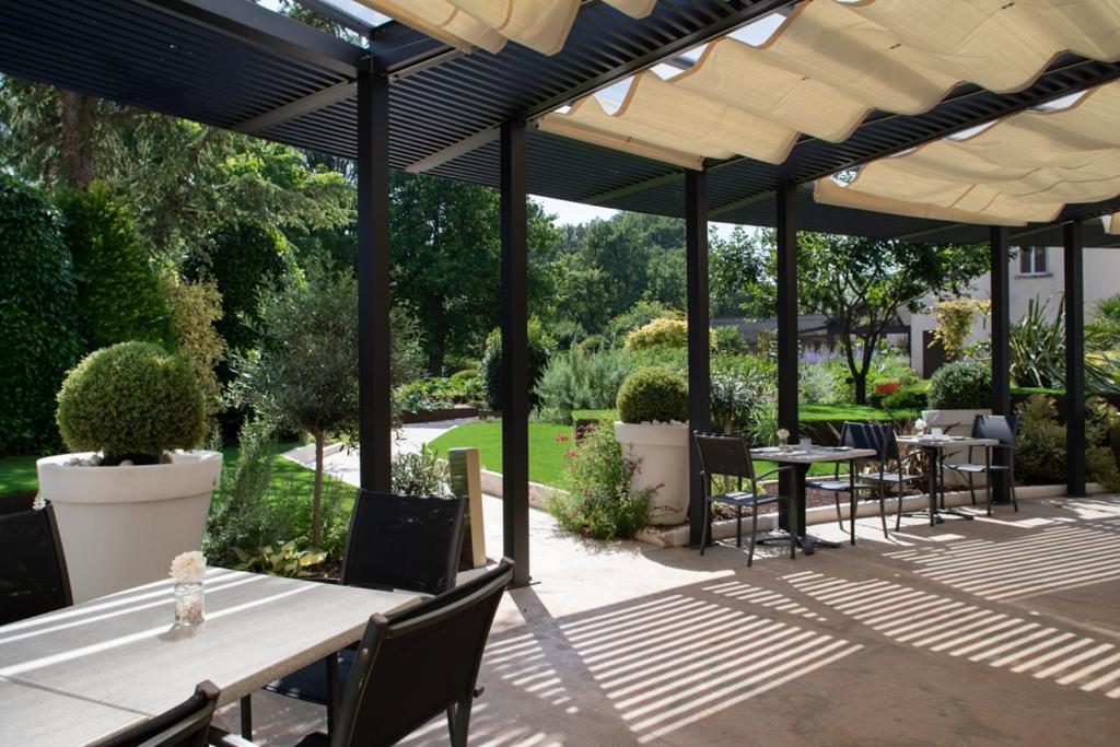 Le Richebourg Hotel, Restaurant & Spa Vosne-Romanée Exterior foto